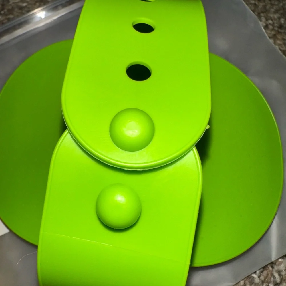 Yellow Silicone Scrubber Mat